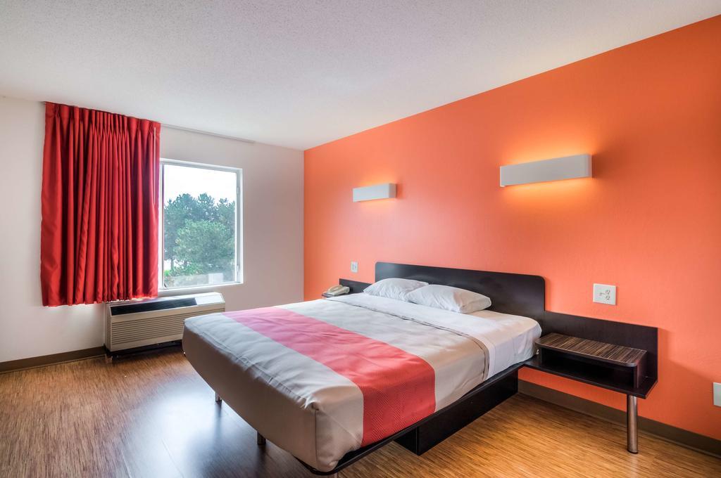 Motel 6 Normal Zewnętrze zdjęcie