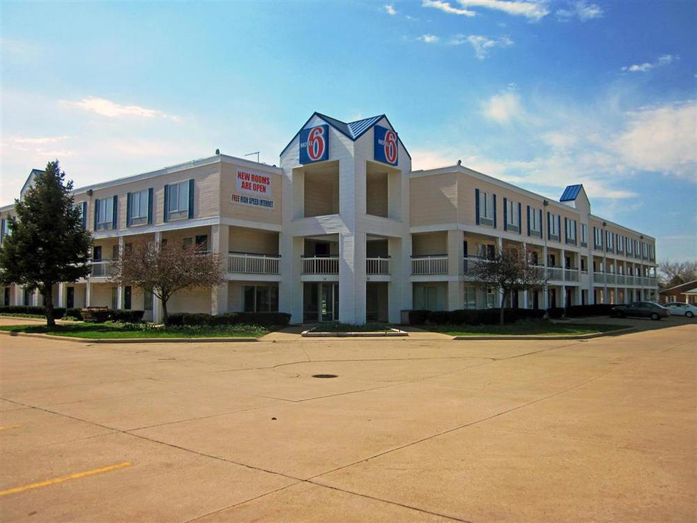 Motel 6 Normal Zewnętrze zdjęcie